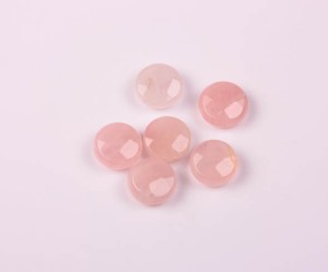 Pietre aplatizate cuart roz, 10X5 mm, gaura 1 mm , 2 buc