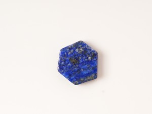 Placute lapis lazuli hezagonale, 4X13 mm, gaura 1 mm, 1 buc
